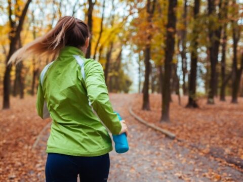 5 Best Water Bottle Carriers for Running + Buying Guide to Help You Choose
